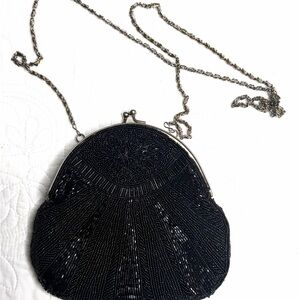 Vintage La Regale Women's Black Beaded Purse Crossbody Clutch Gold Coin Purse